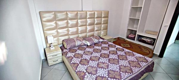 Appartement en Location Meublée concernant Hommes et Femmes