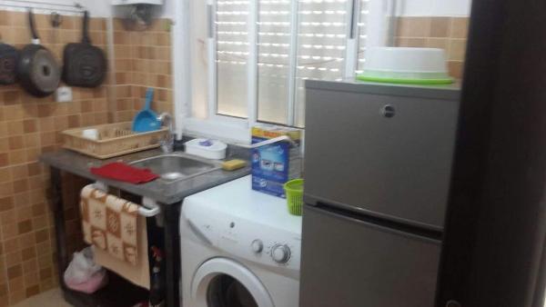 Appartement a louer Pour Les Étudiantes . A Martil. شقة جد نظيفة للكراء لطالبات في موسم الدراسي فقط